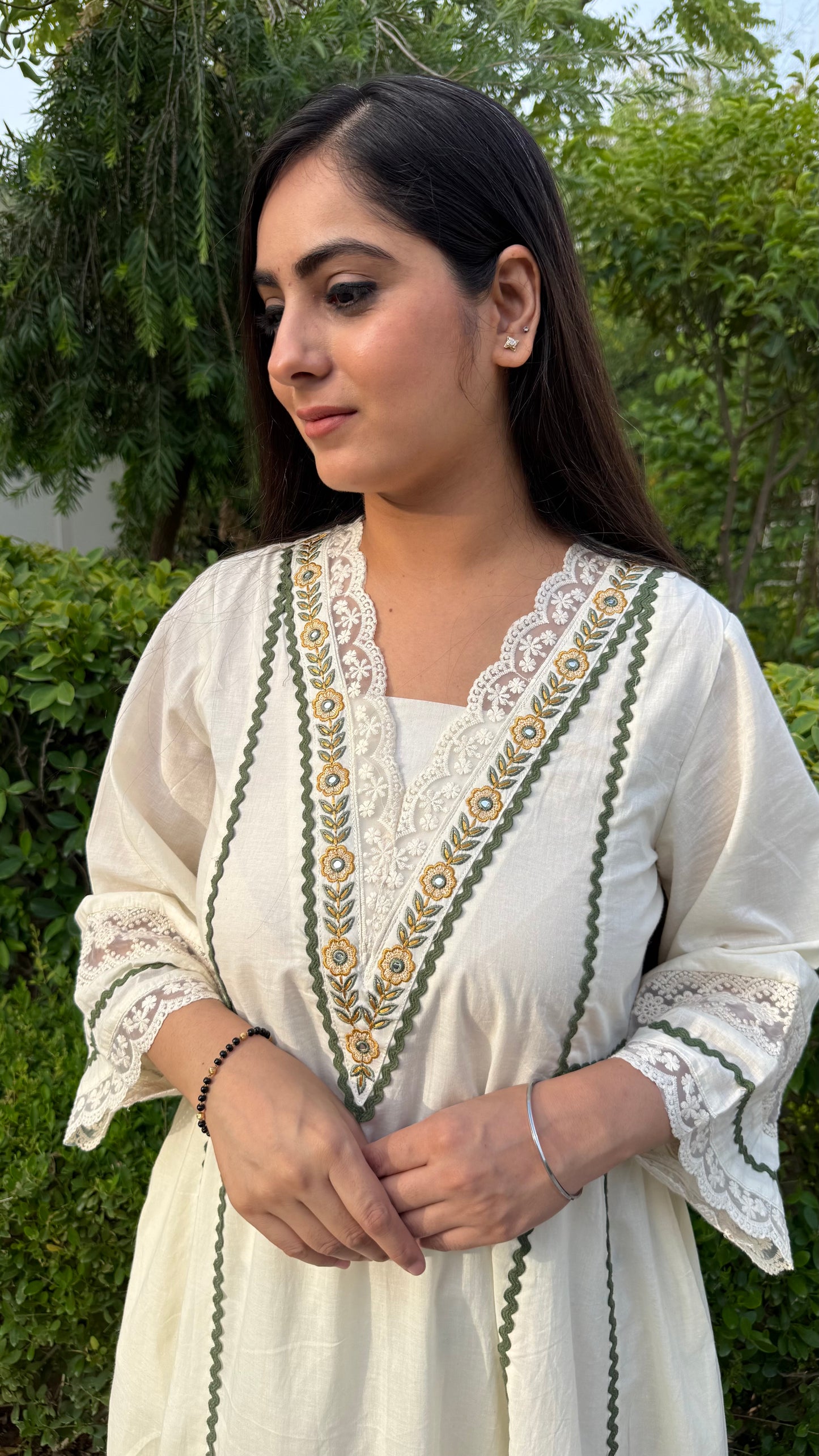 Gulbahaar Suit Set