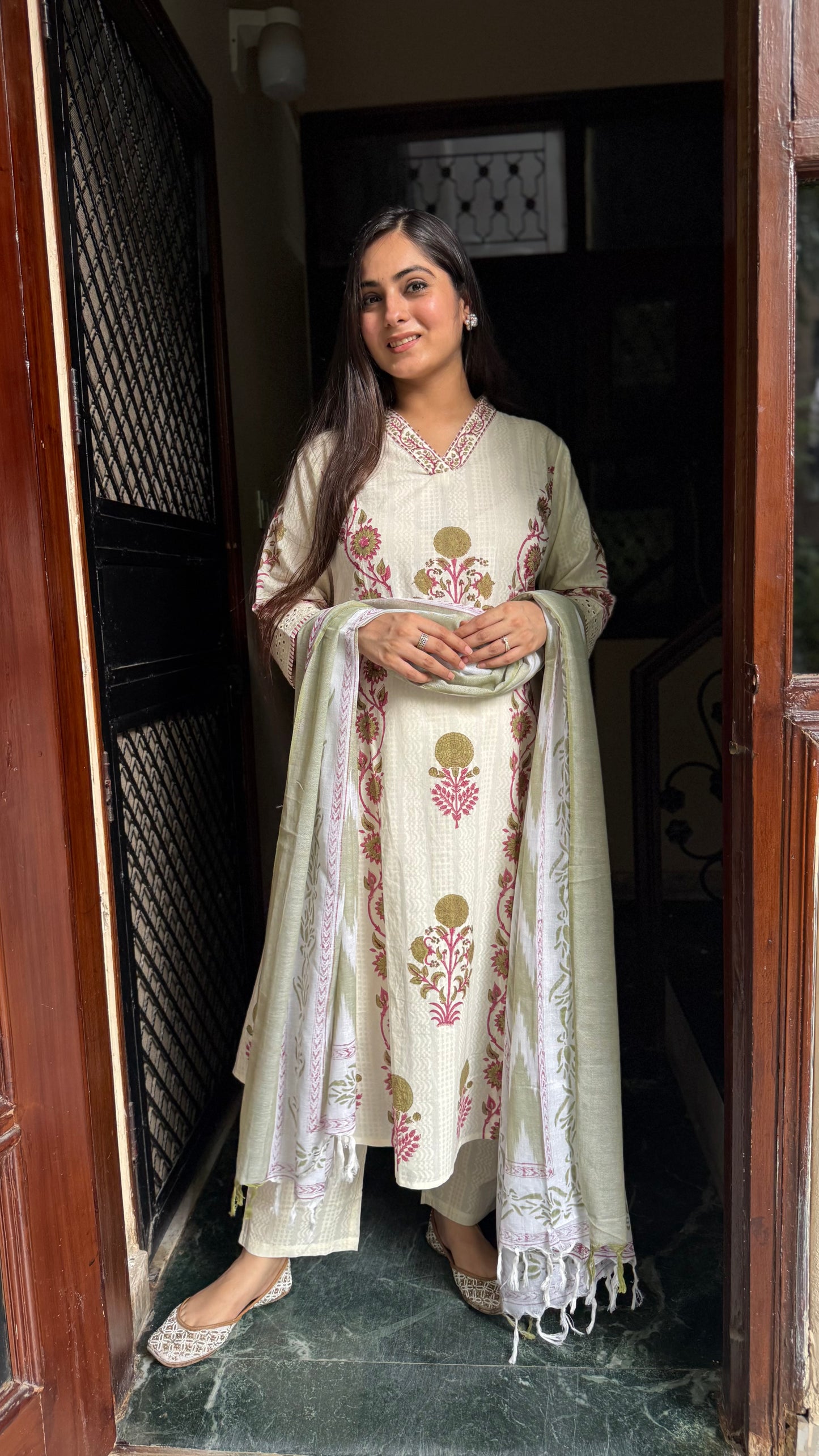 Sakshi Cream A-Line Suit