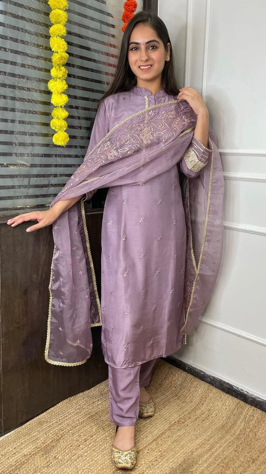 Lilac Embroidered Suit