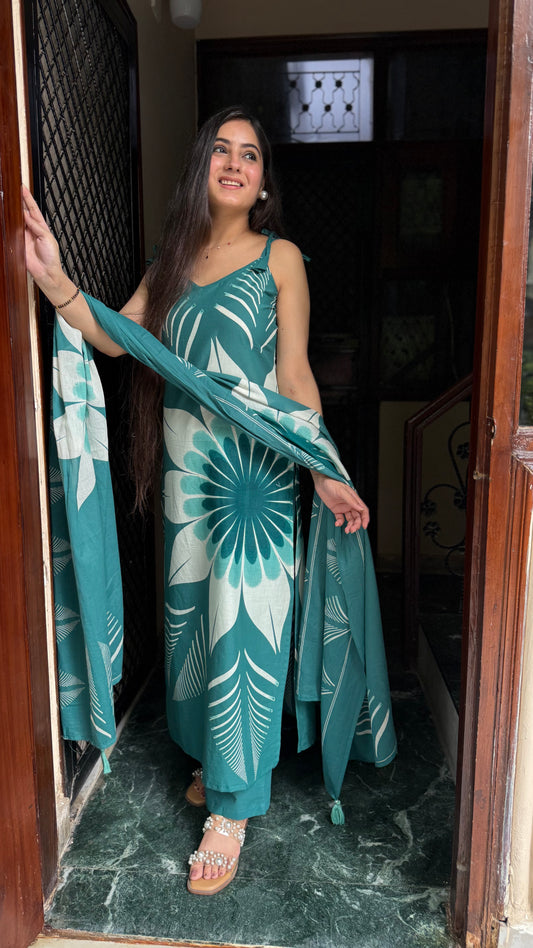 Chhavi Teal Green Strap Suit