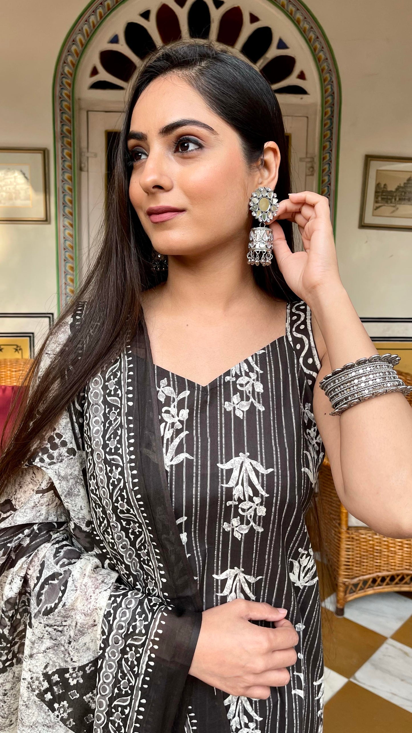 Grey Printed Strap Suit