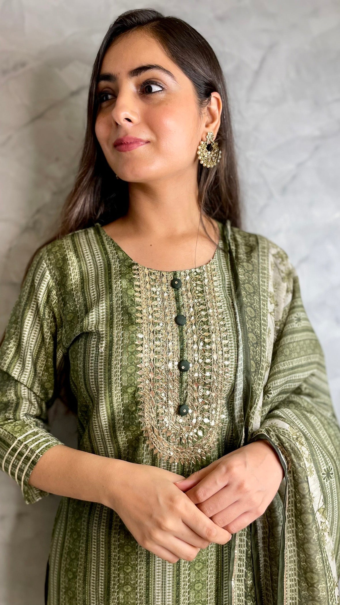 Heena Modal Suit