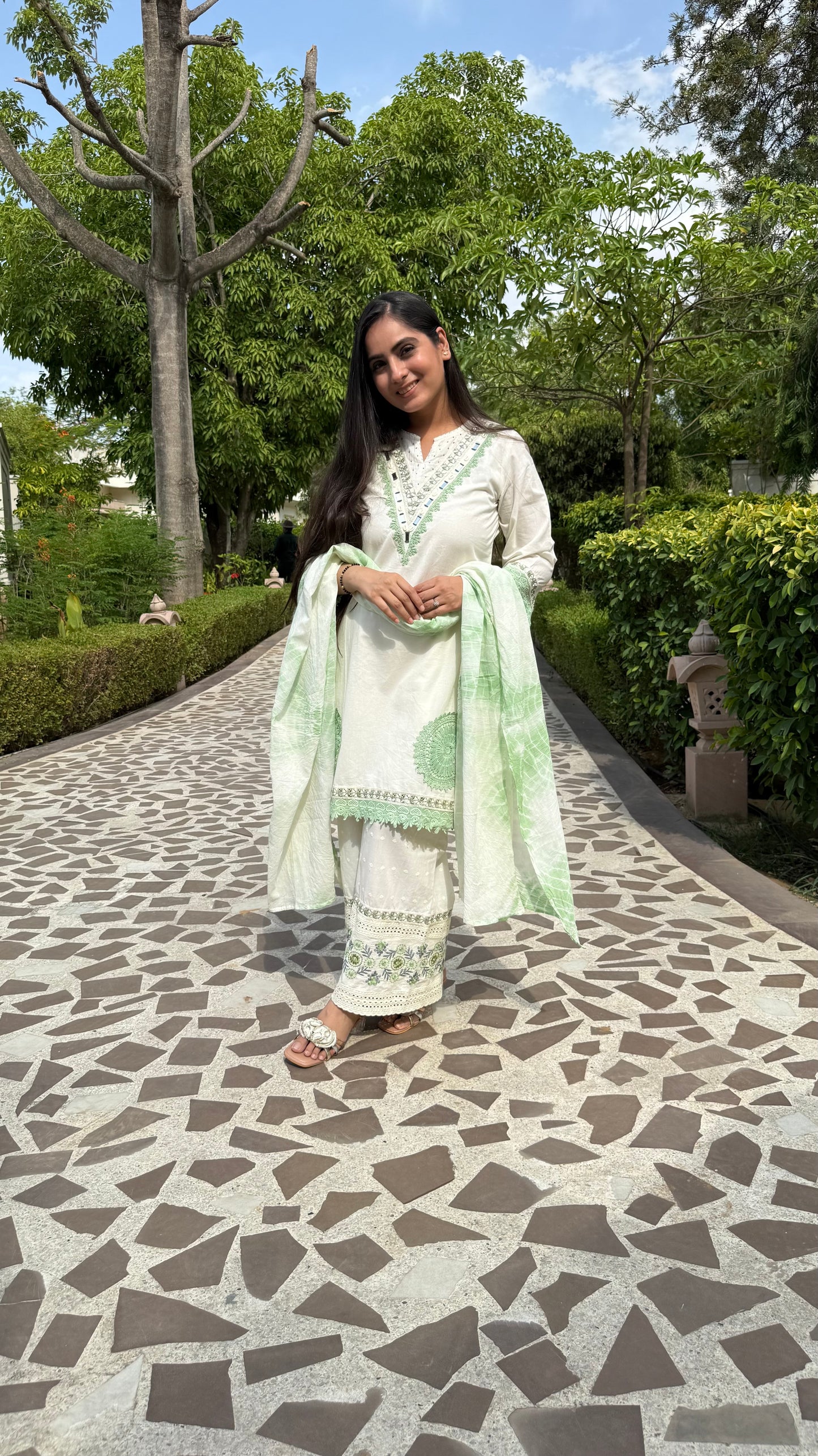 Surbhi cream Lace Suit