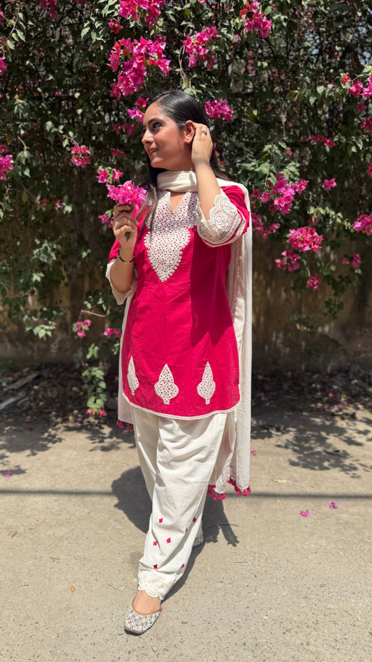 Noorani Pink Farshi Salwar Suit Set