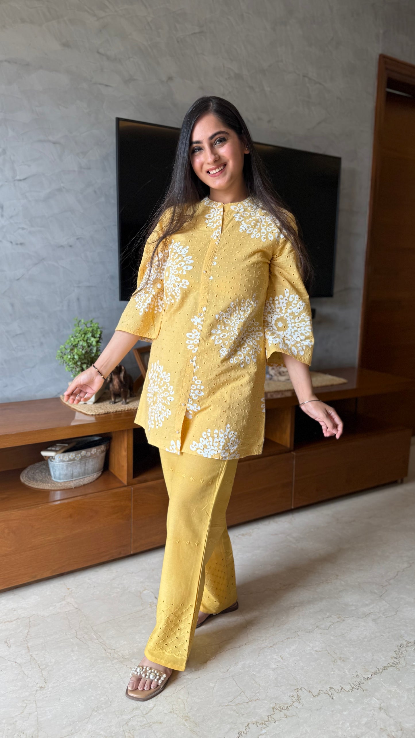 Jiya Schiffli Coord Set