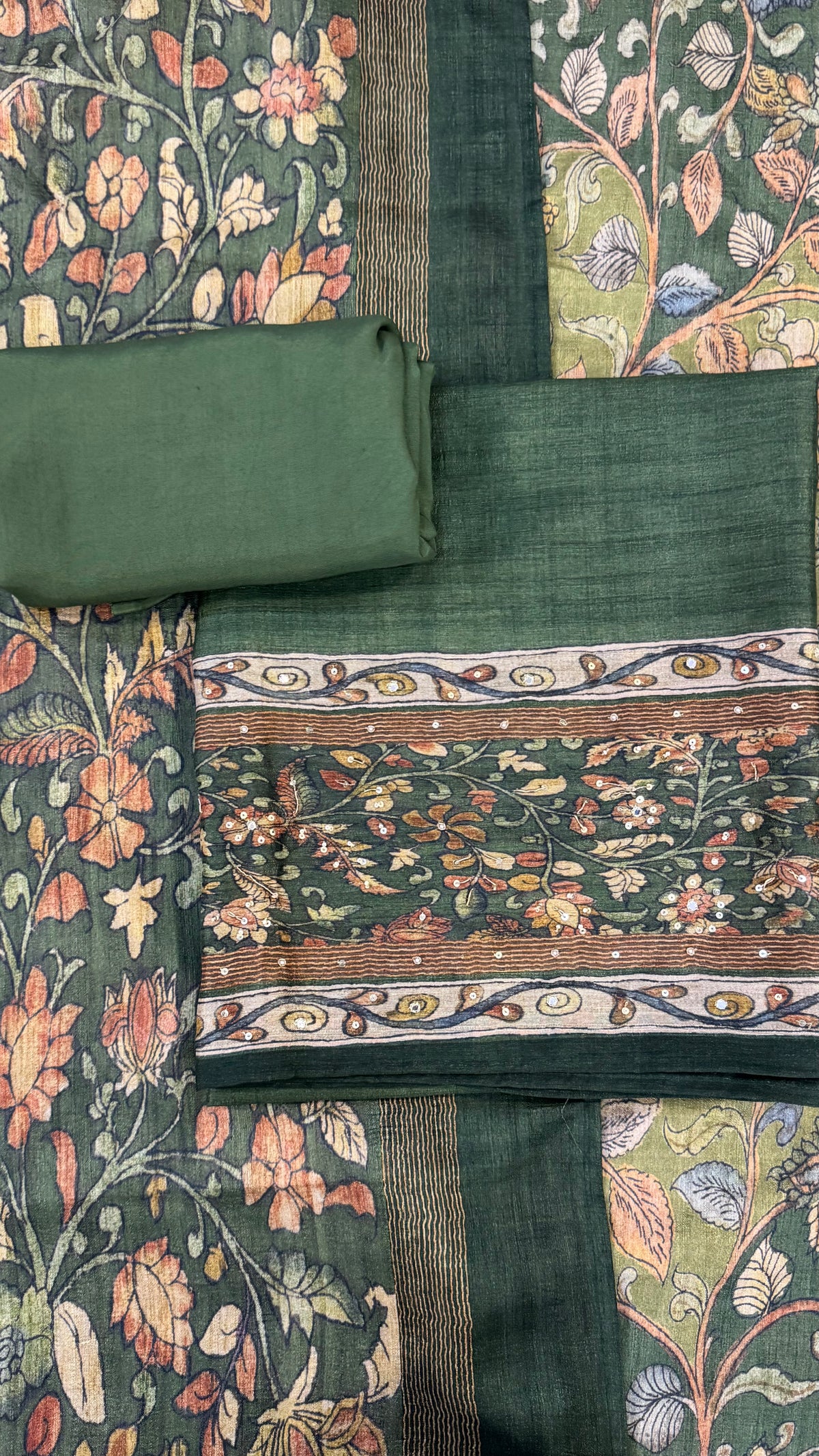 Sana Green Floral Print Unstitched Suit