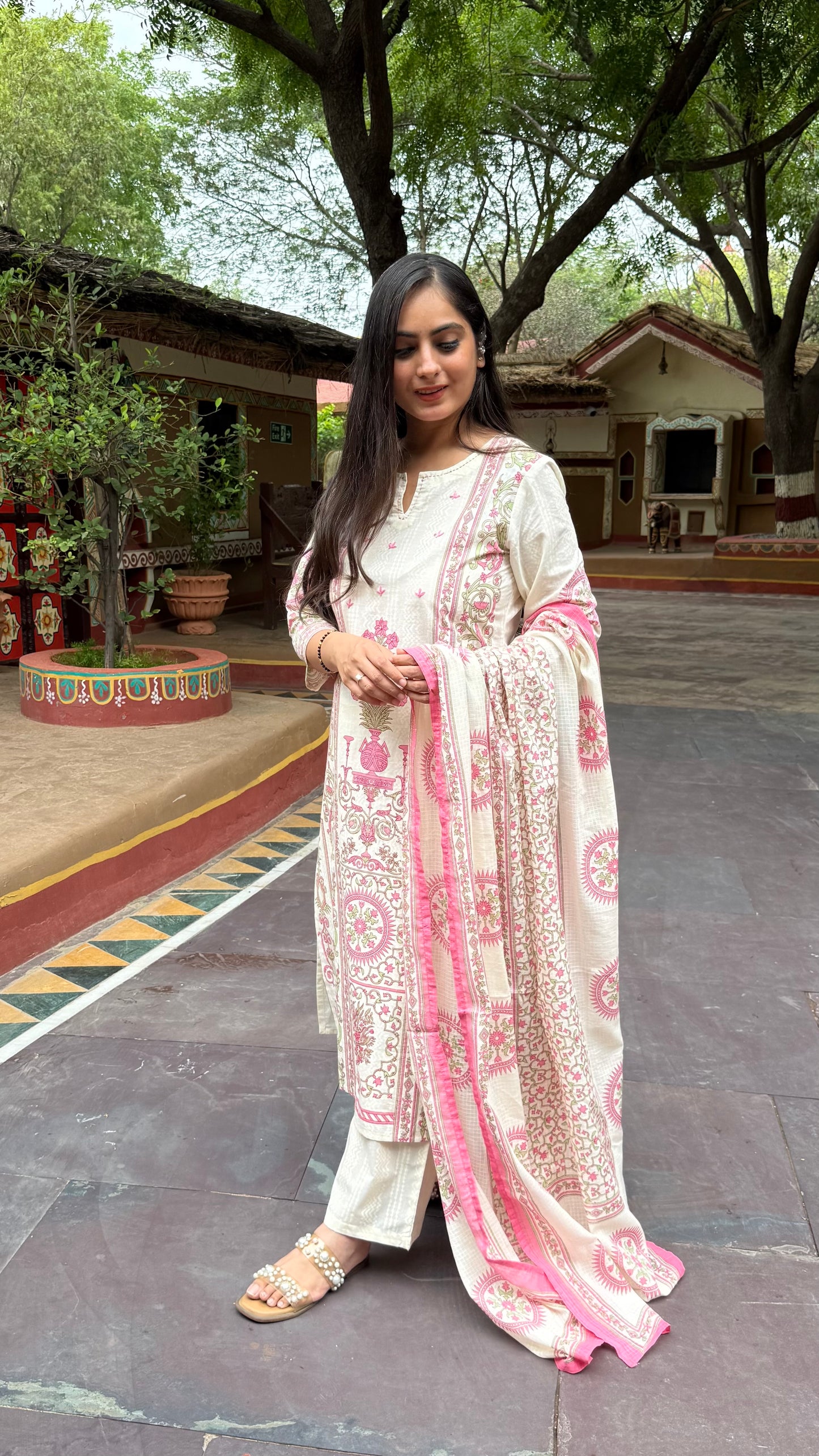 Vanya Suit Set