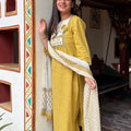Avni Suit Set