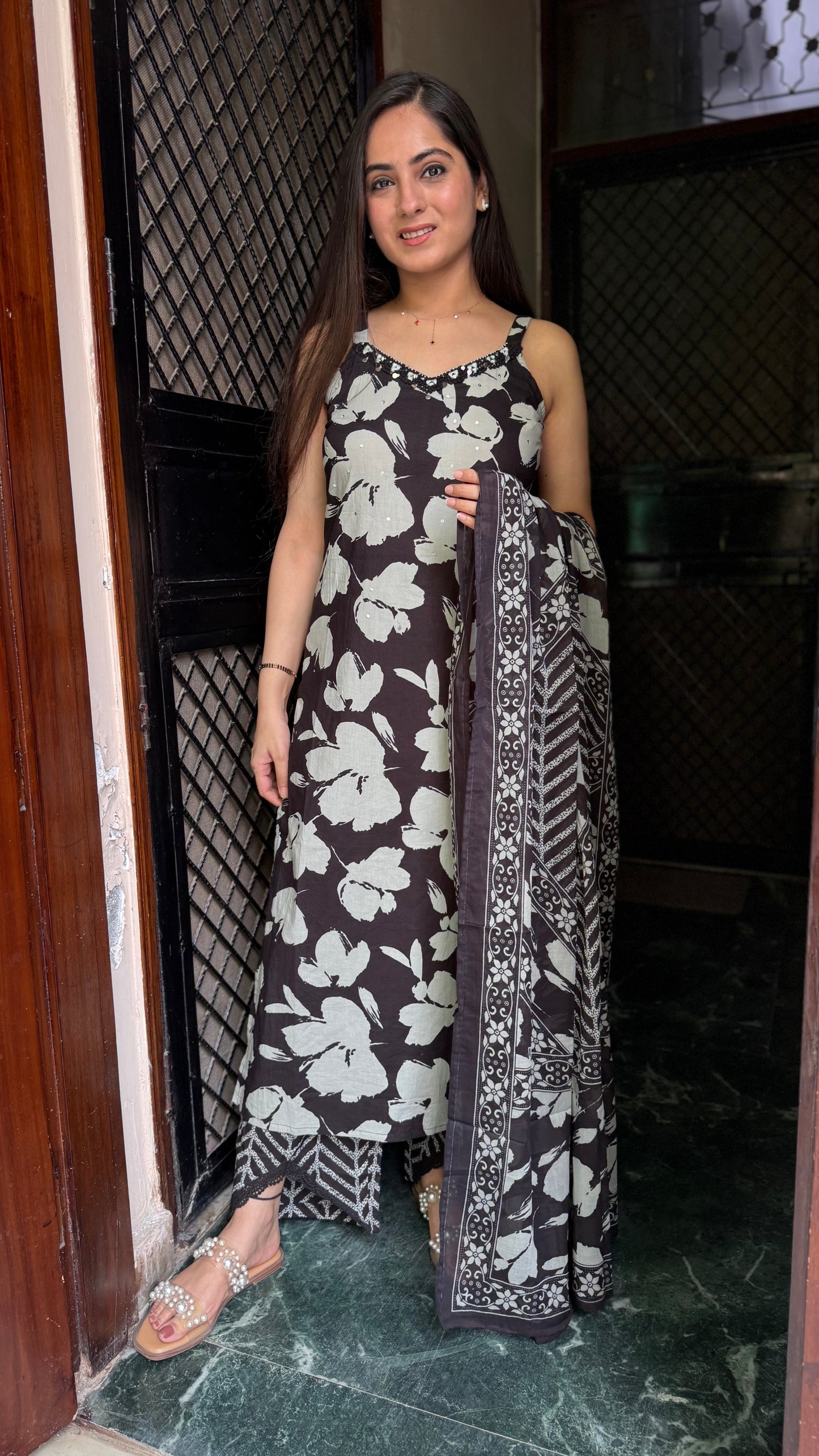 Sandhya Black Strap Suit