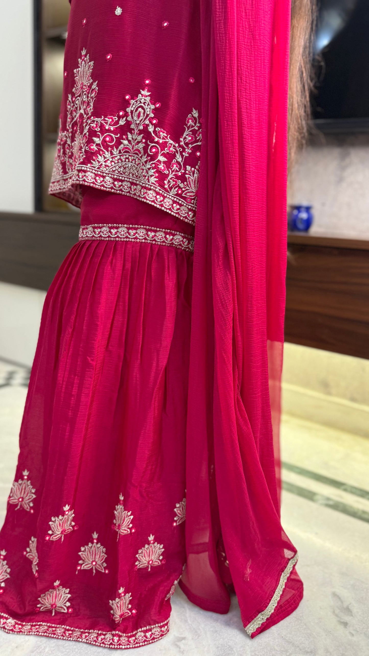 Ruby Garara Chinnon Suit