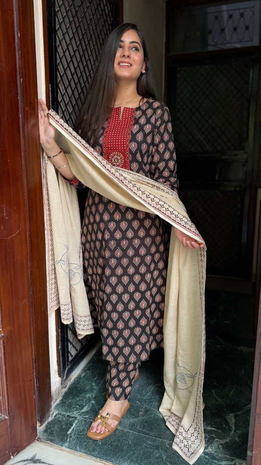 Chahat Black Cotton Suit