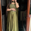 Diya Hina Green Embroidered Set