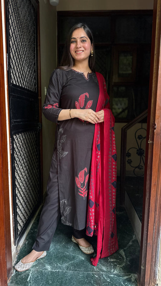 Misha Black & Red Suit