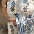 Raha White Sleeveless Suit