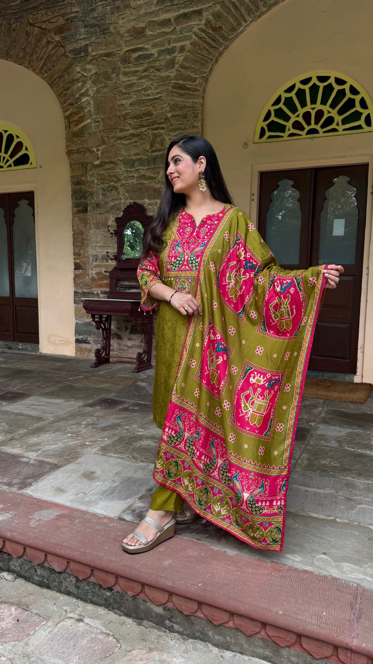 Heritage Peacock Suit Set