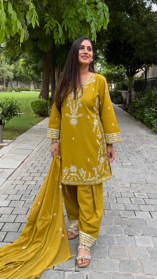 Zoya Mustard Green Farshi Suit