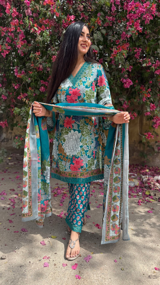 Aisha Teal Lace Suit