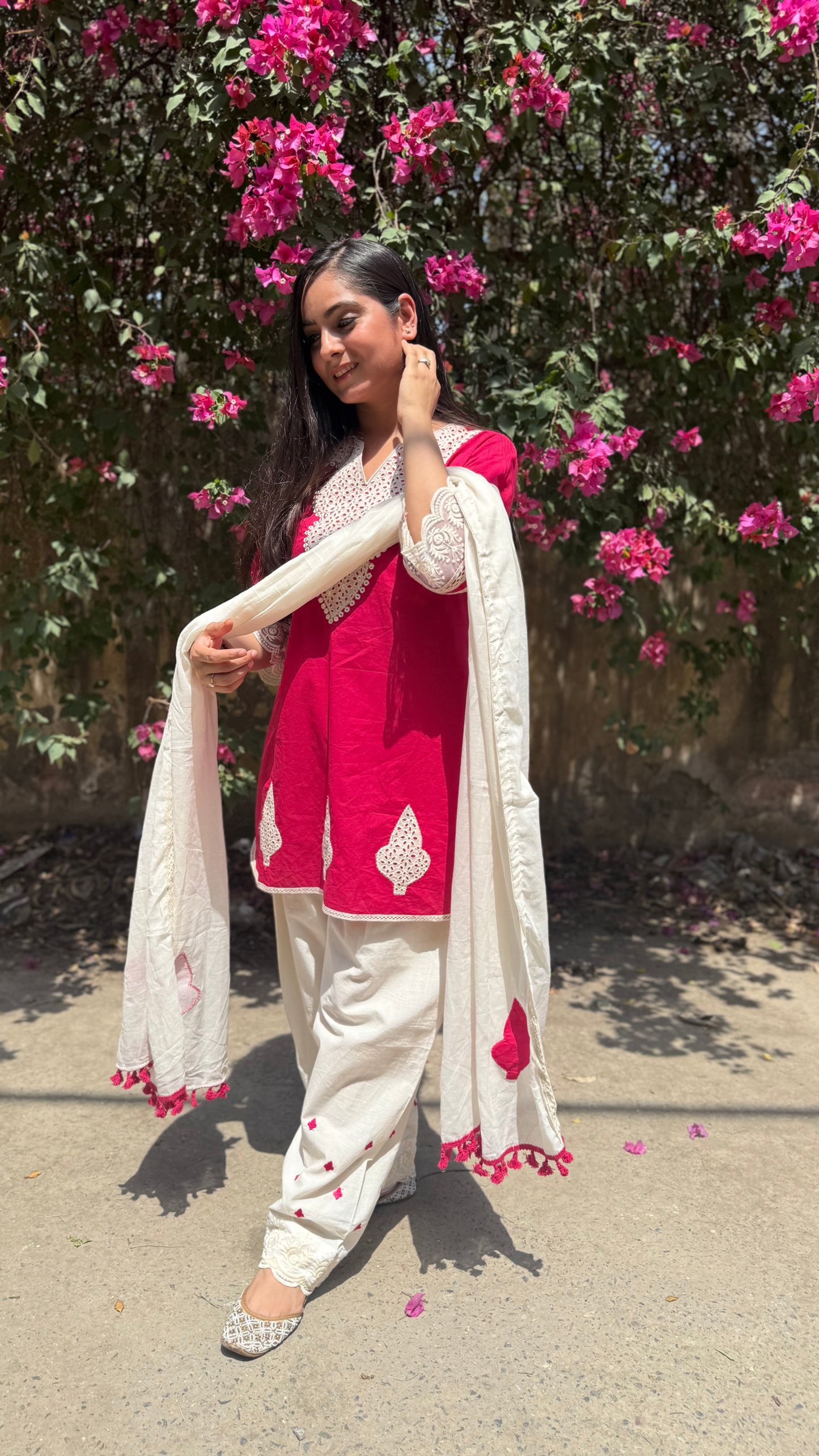 Noorani Pink Farshi Salwar Suit Set