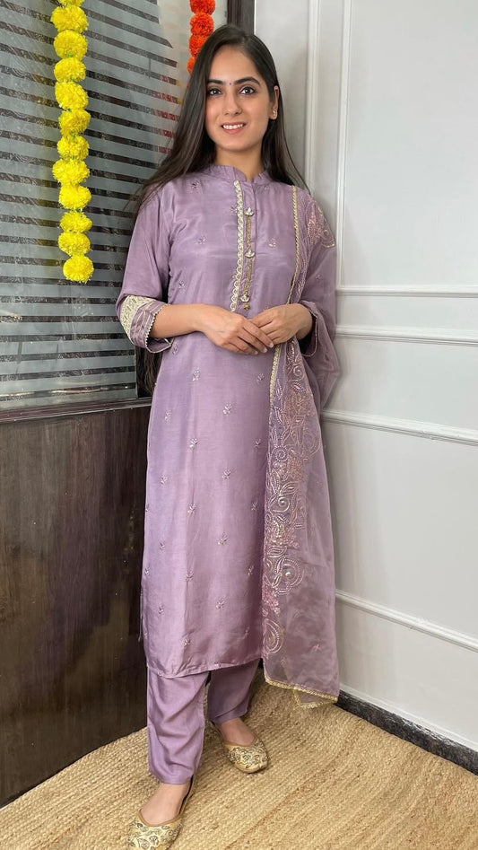 Lilac Embroidered Suit